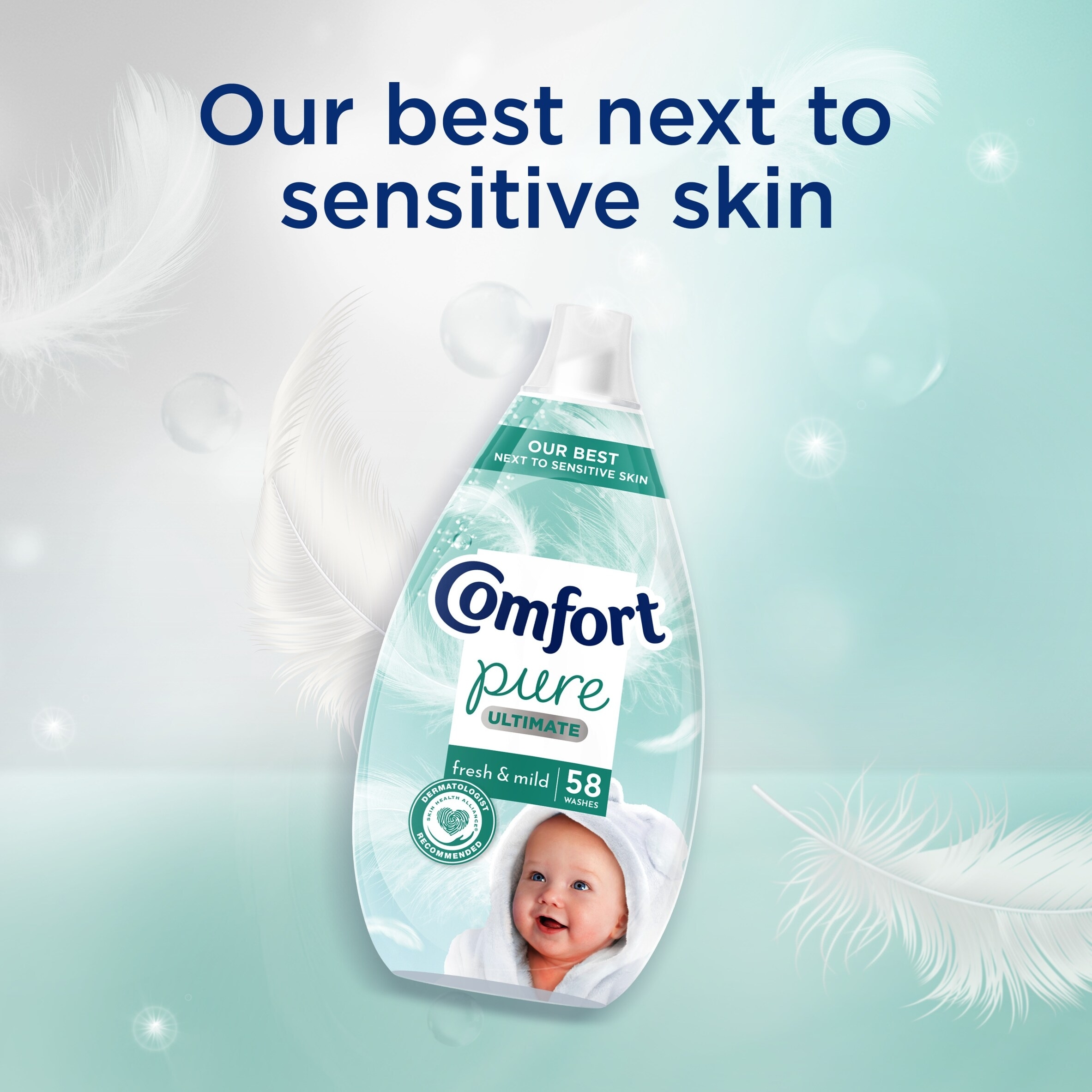 Comfort Ultimate Pure Fresh & Mild Fabric Ultra-Concentrated Fabric Conditioner 58 Wash 870ML thumbnail 3