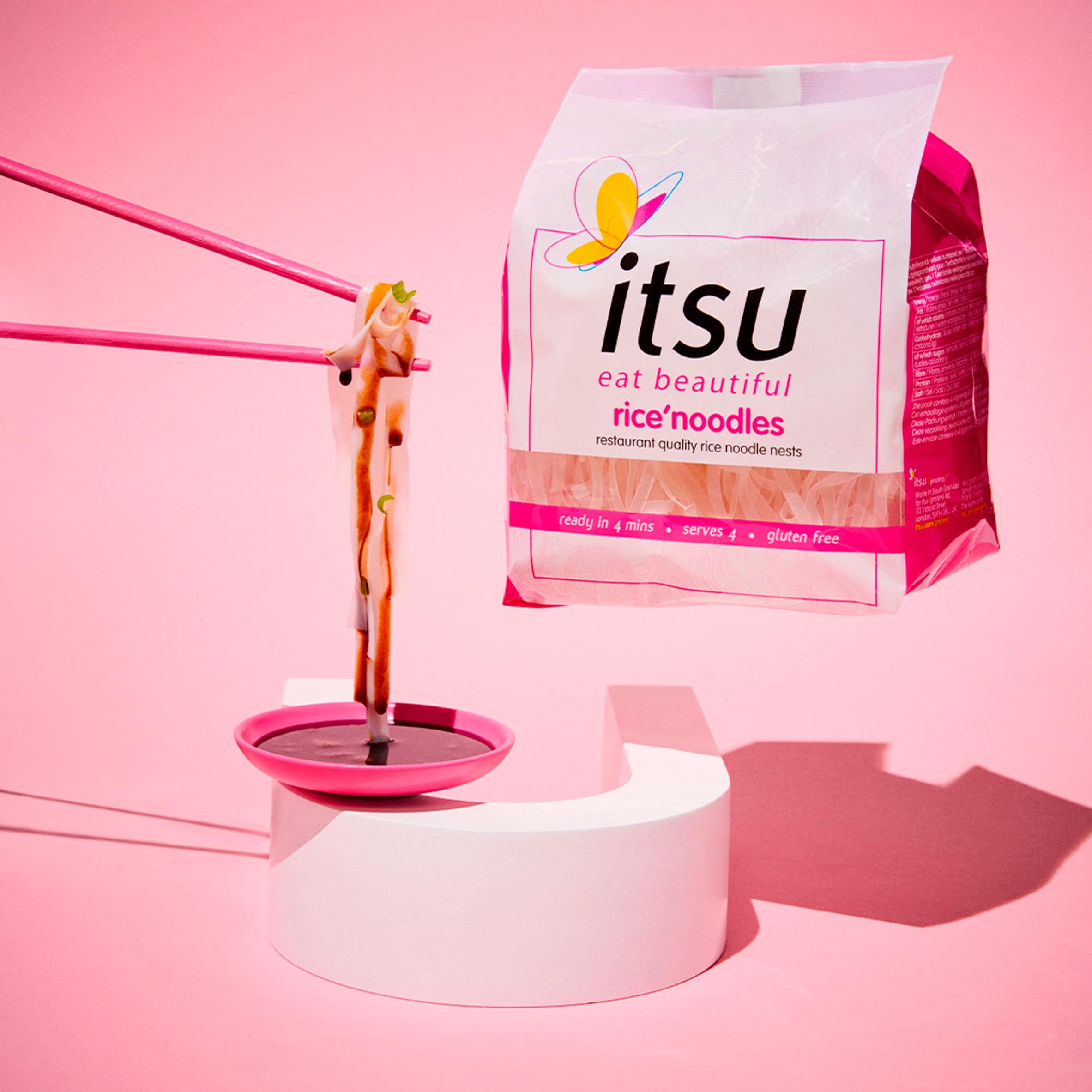 itsu rice noodles 180g thumbnail 3
