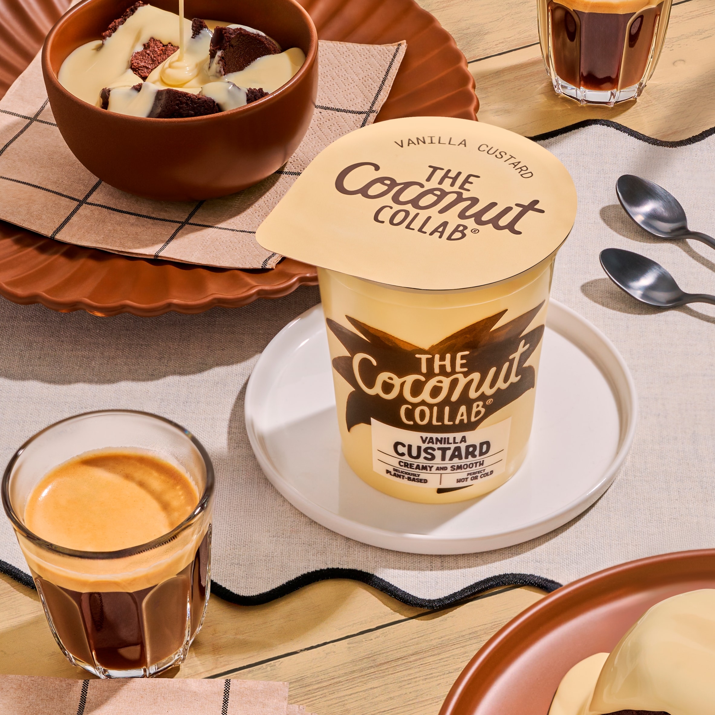The Coconut Collab Vanilla Custard 400g thumbnail 5