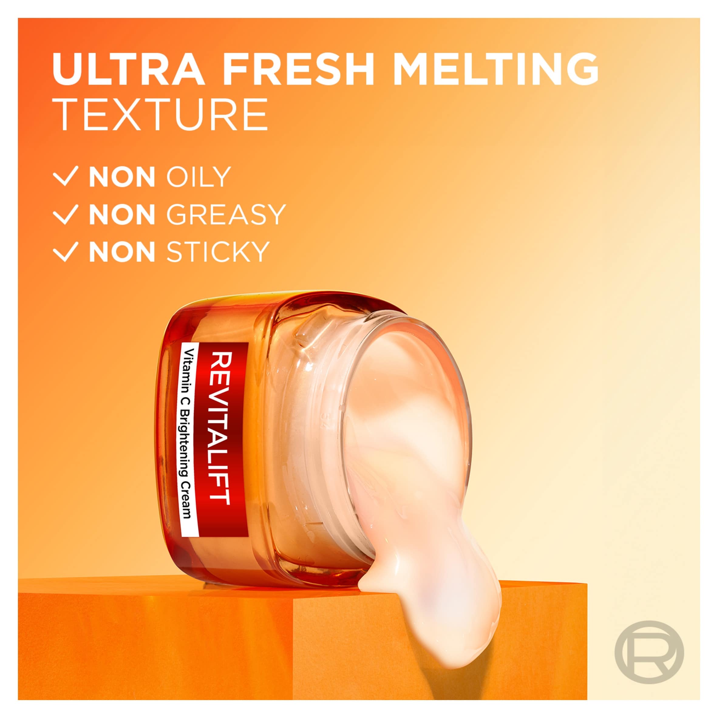 L'Oreal Paris Revitalift Vitamin C Brightening Cream 50ml thumbnail 5