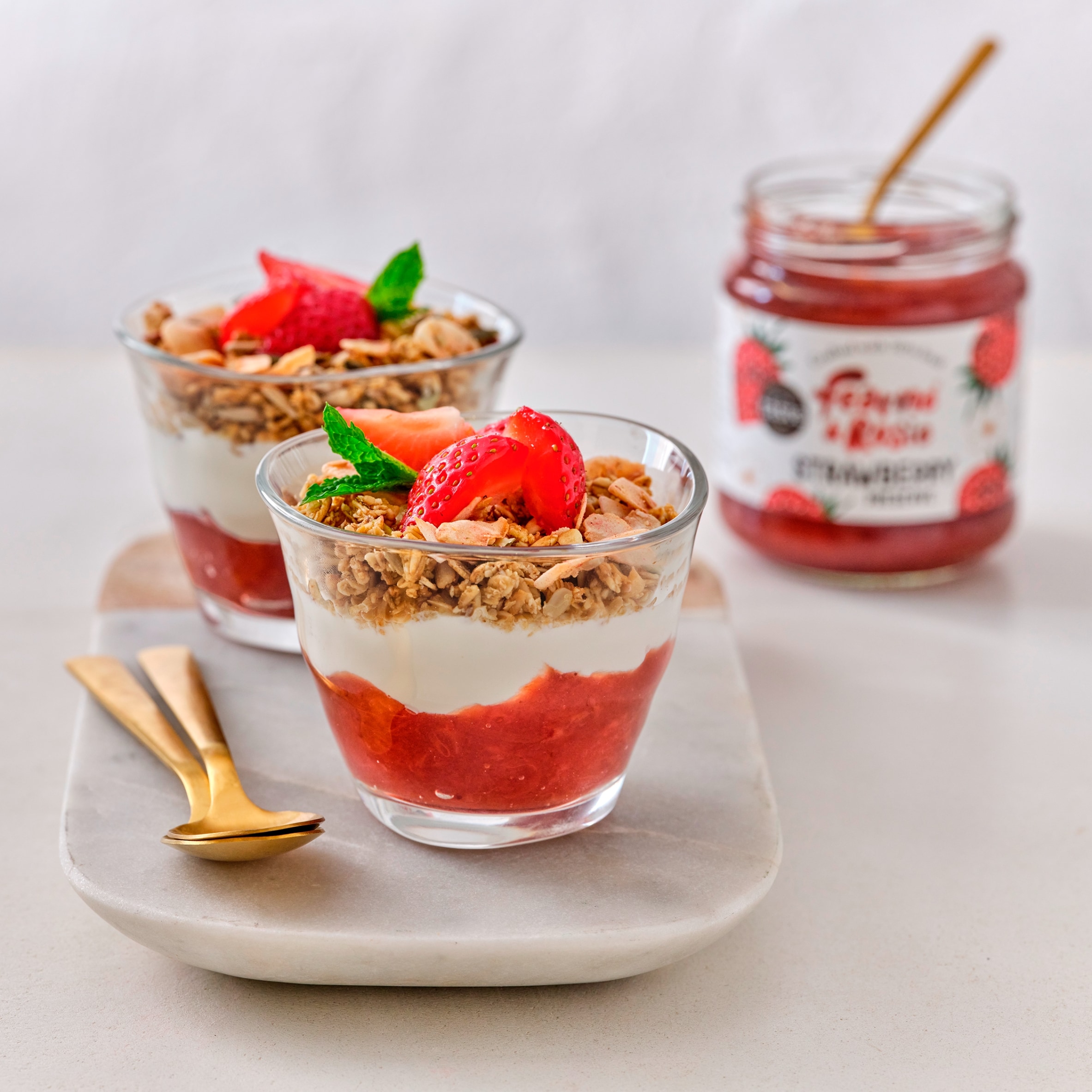 Fearne & Rosie Strawberry Preserve 310g thumbnail 3
