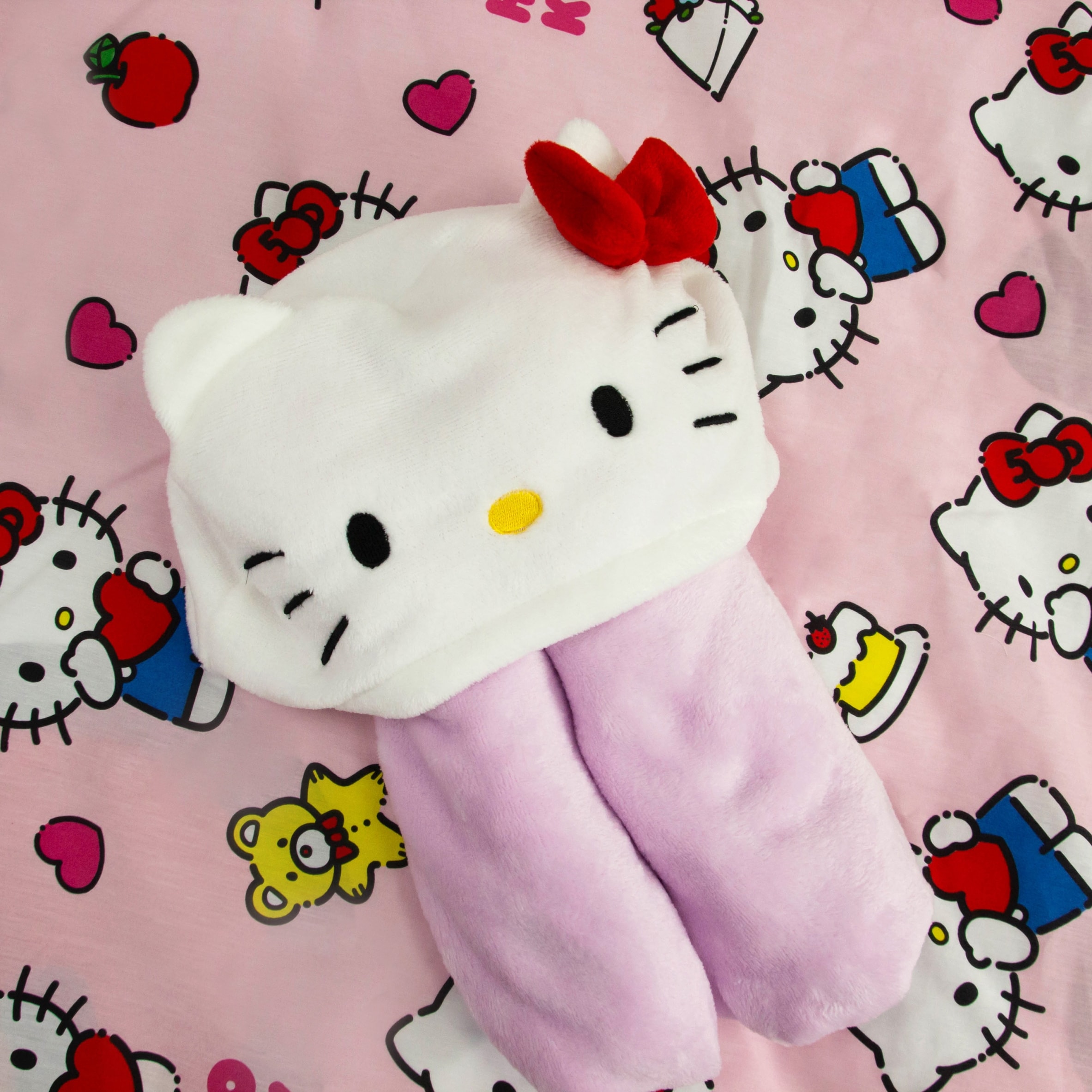 Hello Kitty Hooded Throw thumbnail 5