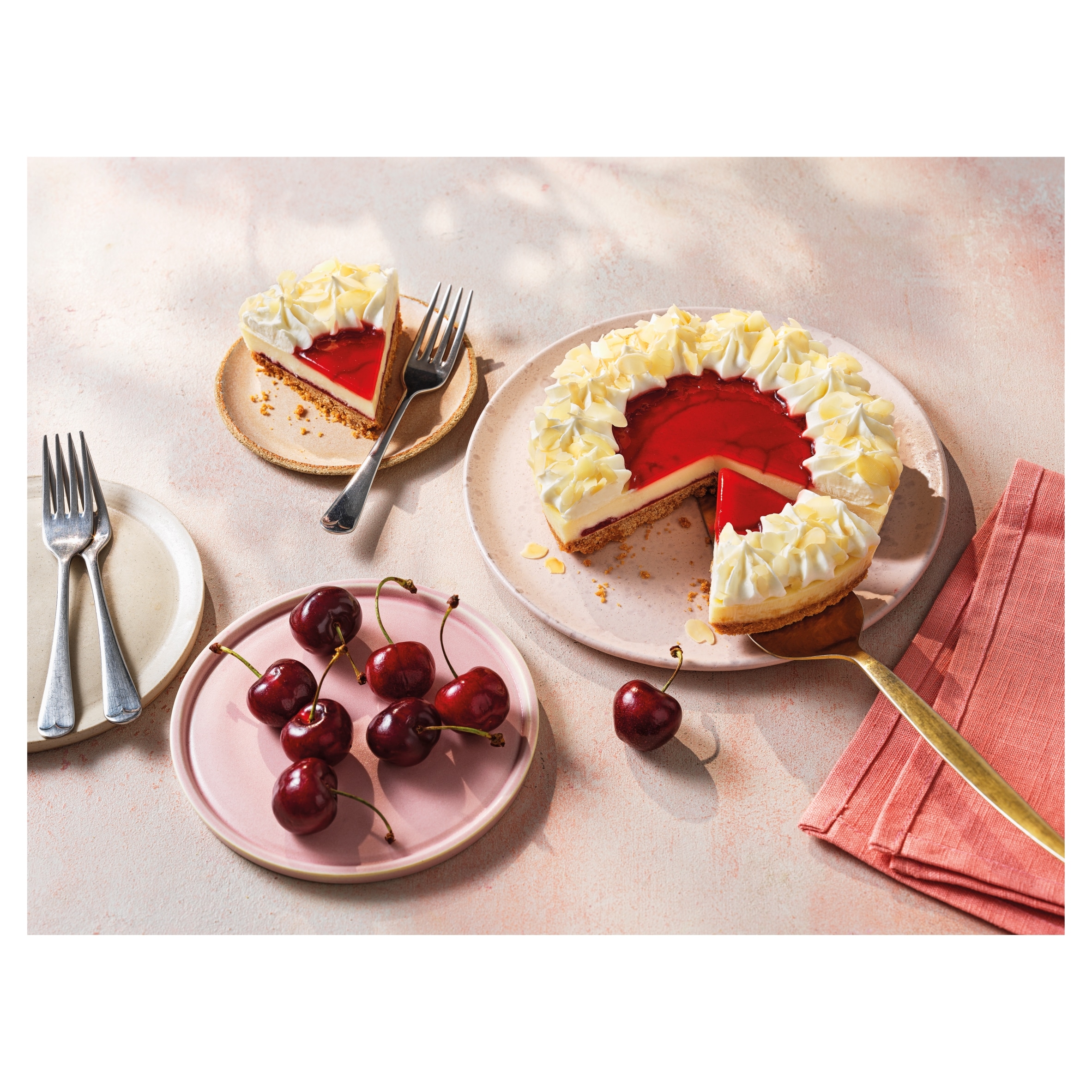 Tesco Cherry Bakewell Cheesecake 450G thumbnail 2