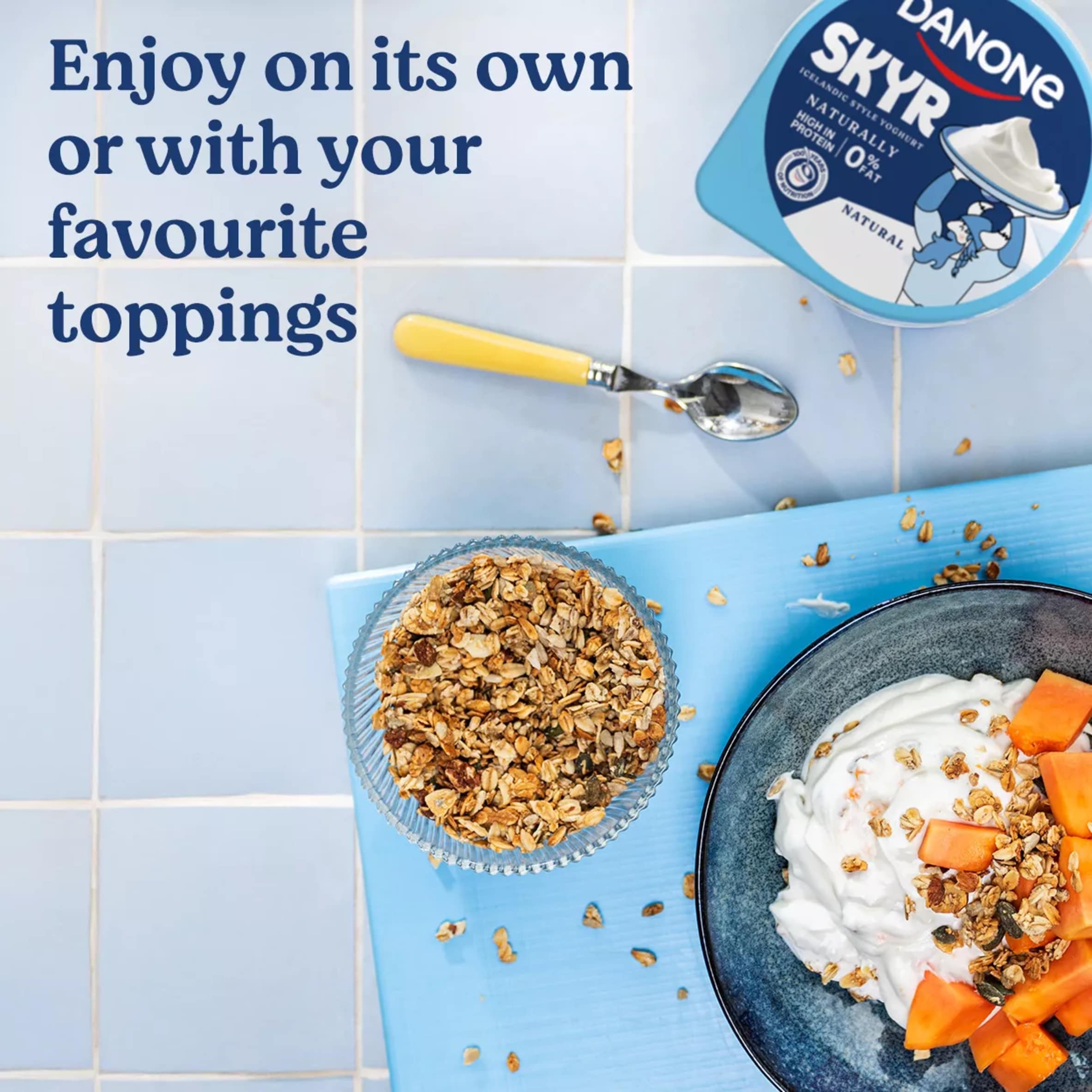 Danone Skyr High Protein 0% Fat Natural Yoghurt 480g thumbnail 3