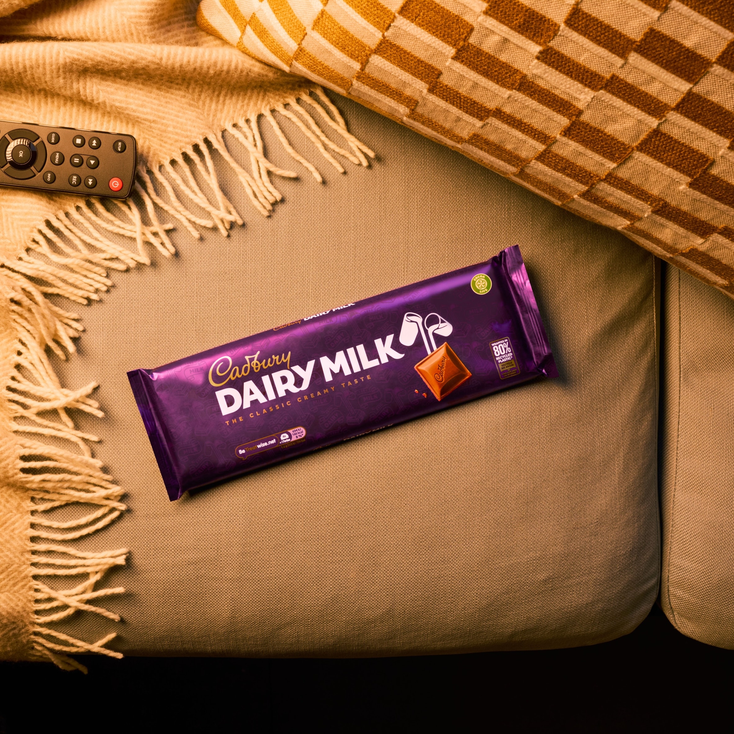 Cadbury Dairy Milk Chocolate Block 280g thumbnail 3