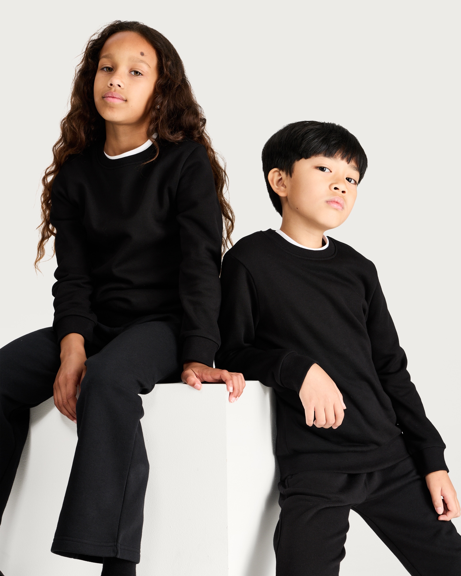 F&F School Unisex 2-Pack Cotton Rich School Sweatshirts in Black