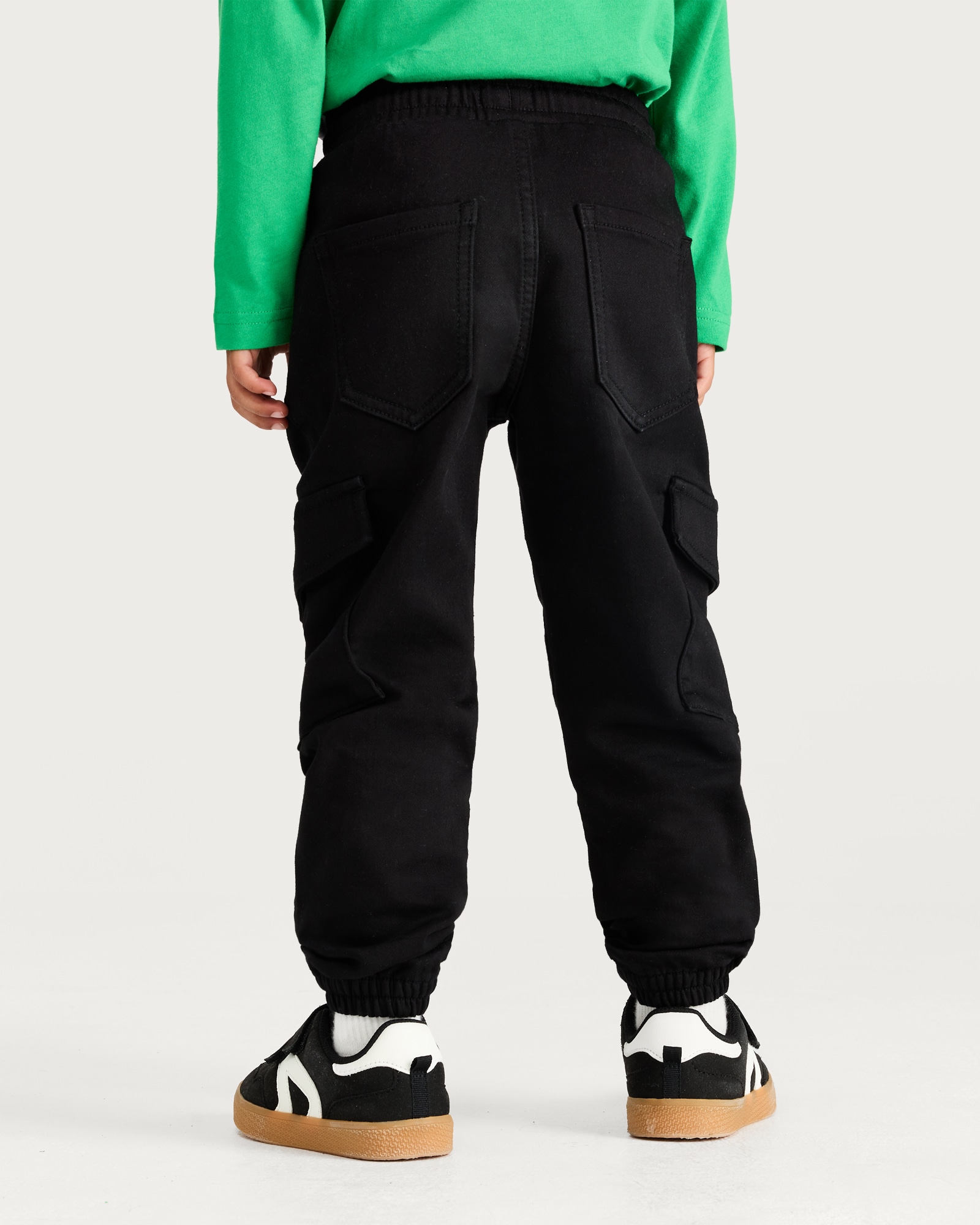 F&F Boys Cotton Rich Cuffed Fit Cargo Trousers in Black thumbnail 4