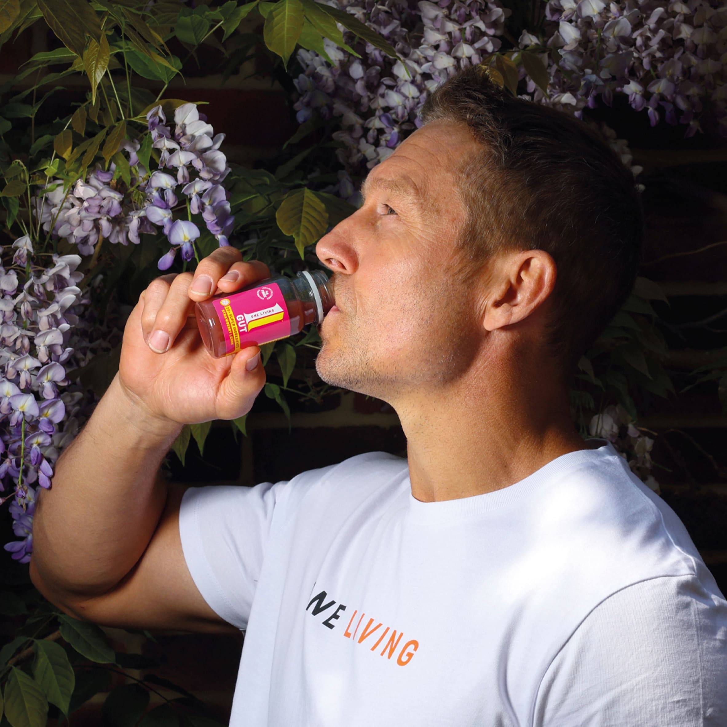 One Living Strawberry Lemon Gut Health Shot 100ml thumbnail 2