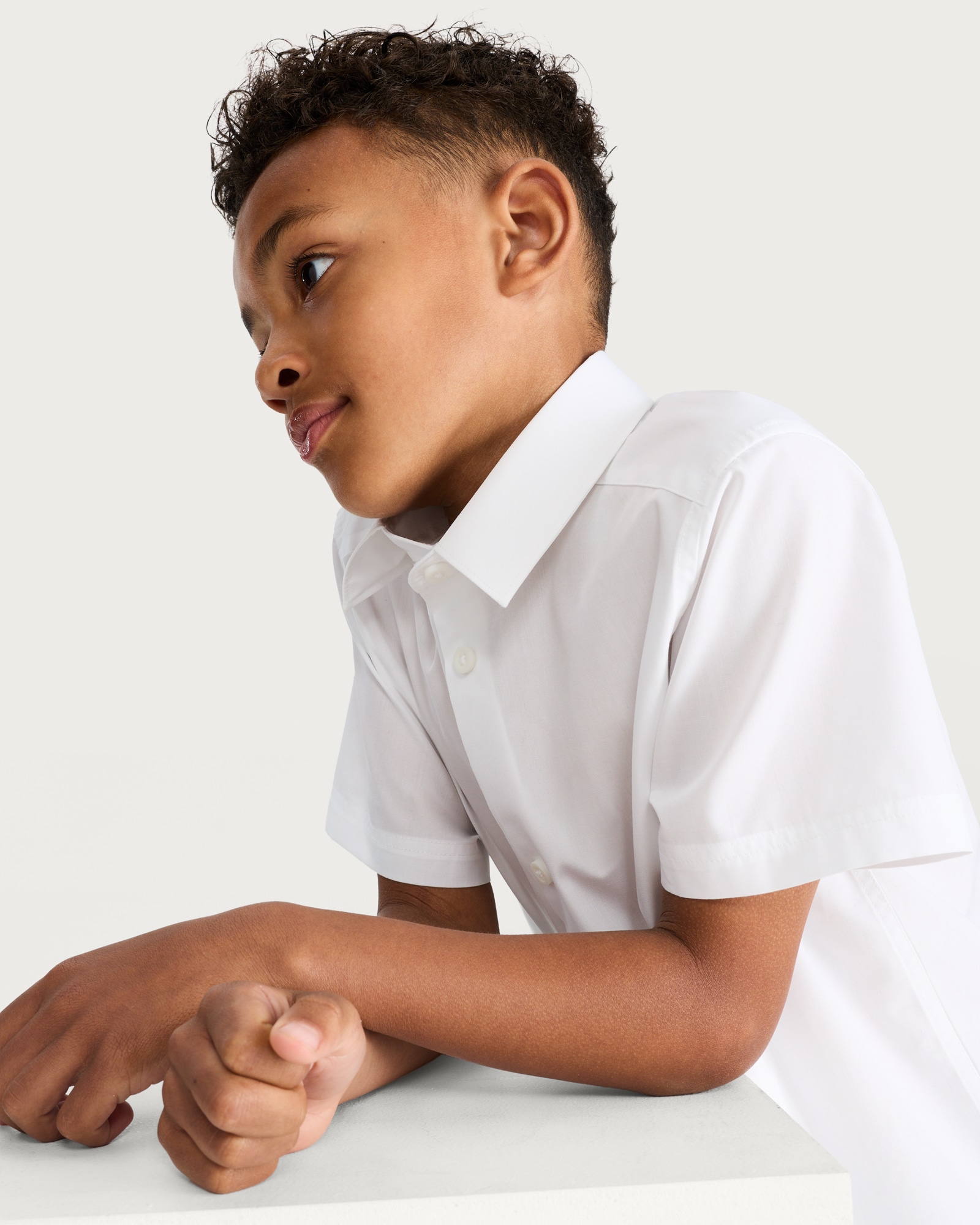 F&F School Boys 3-Pack Dressing Made Easy Short Sleeved Shirts in White thumbnail 3