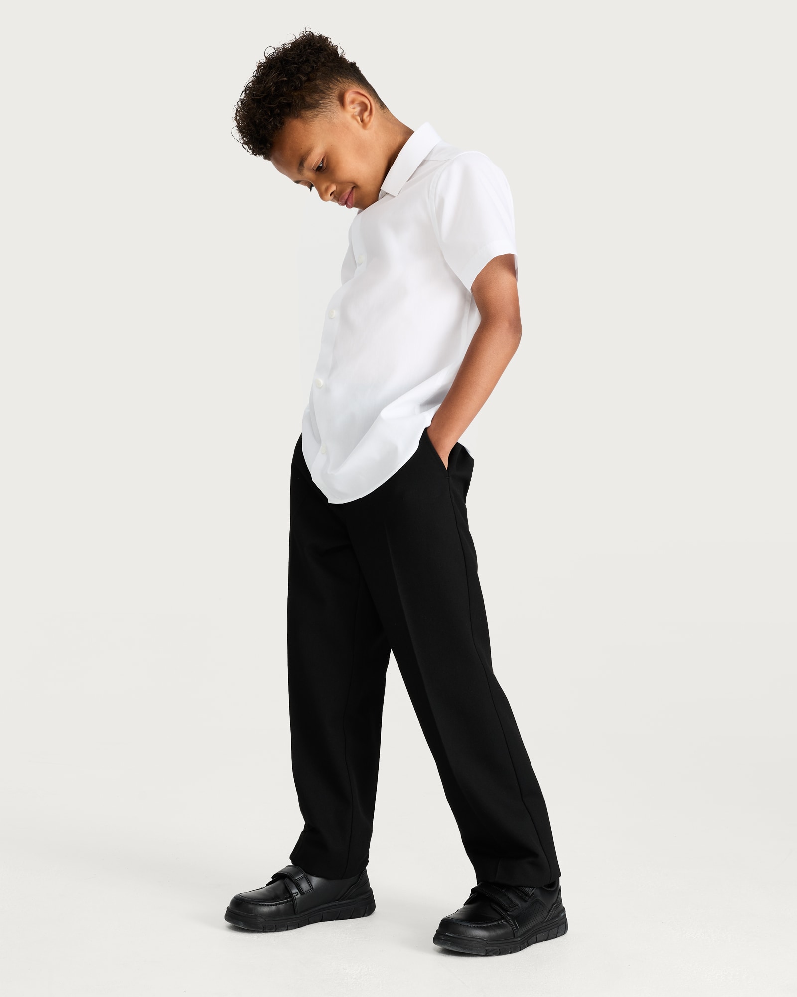 F&F School Boys 3-Pack Dressing Made Easy Short Sleeved Shirts in White thumbnail 4
