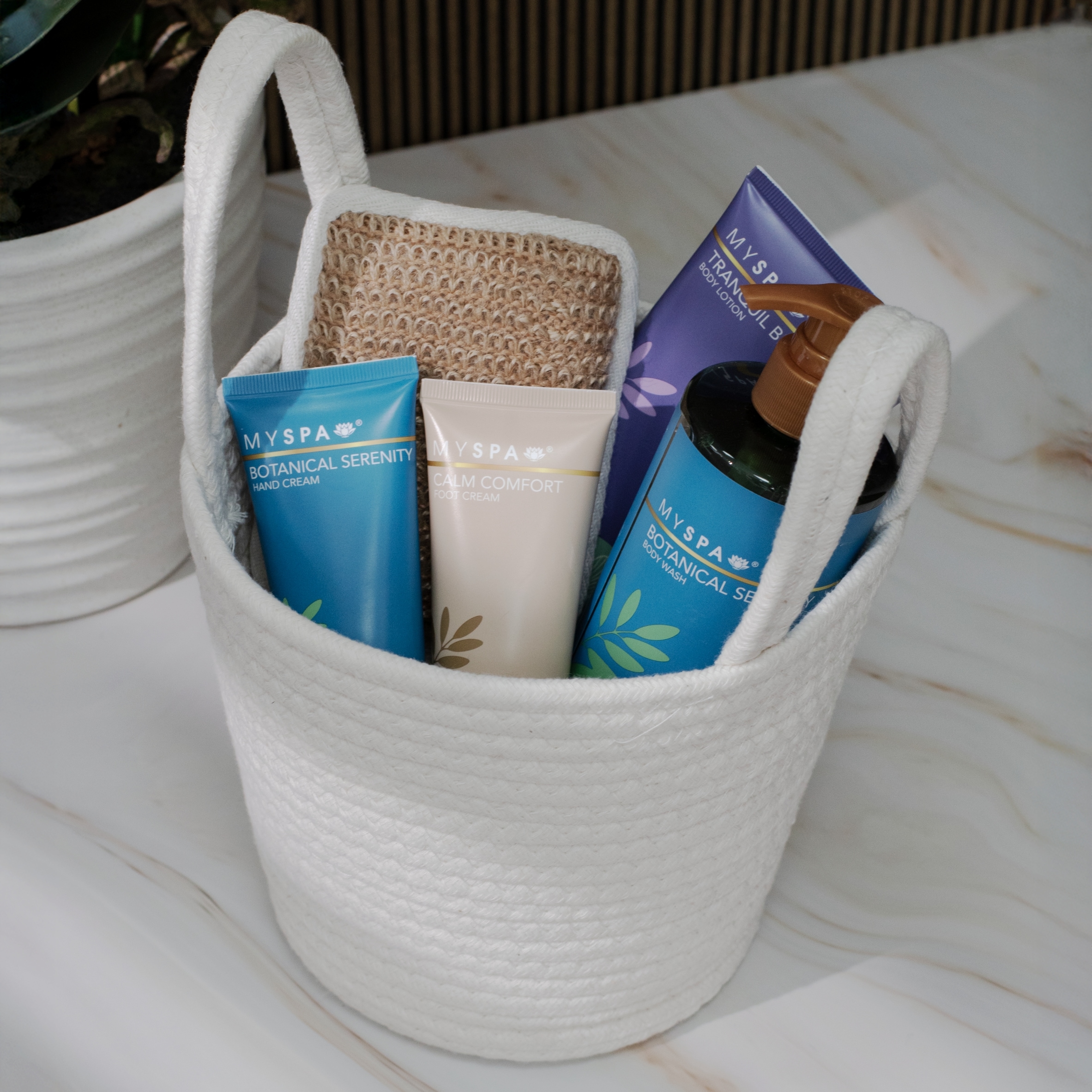 My Spa Revitalising hamper 2 x 75ml, 1 x 360ml, 1 x 200ml thumbnail 4
