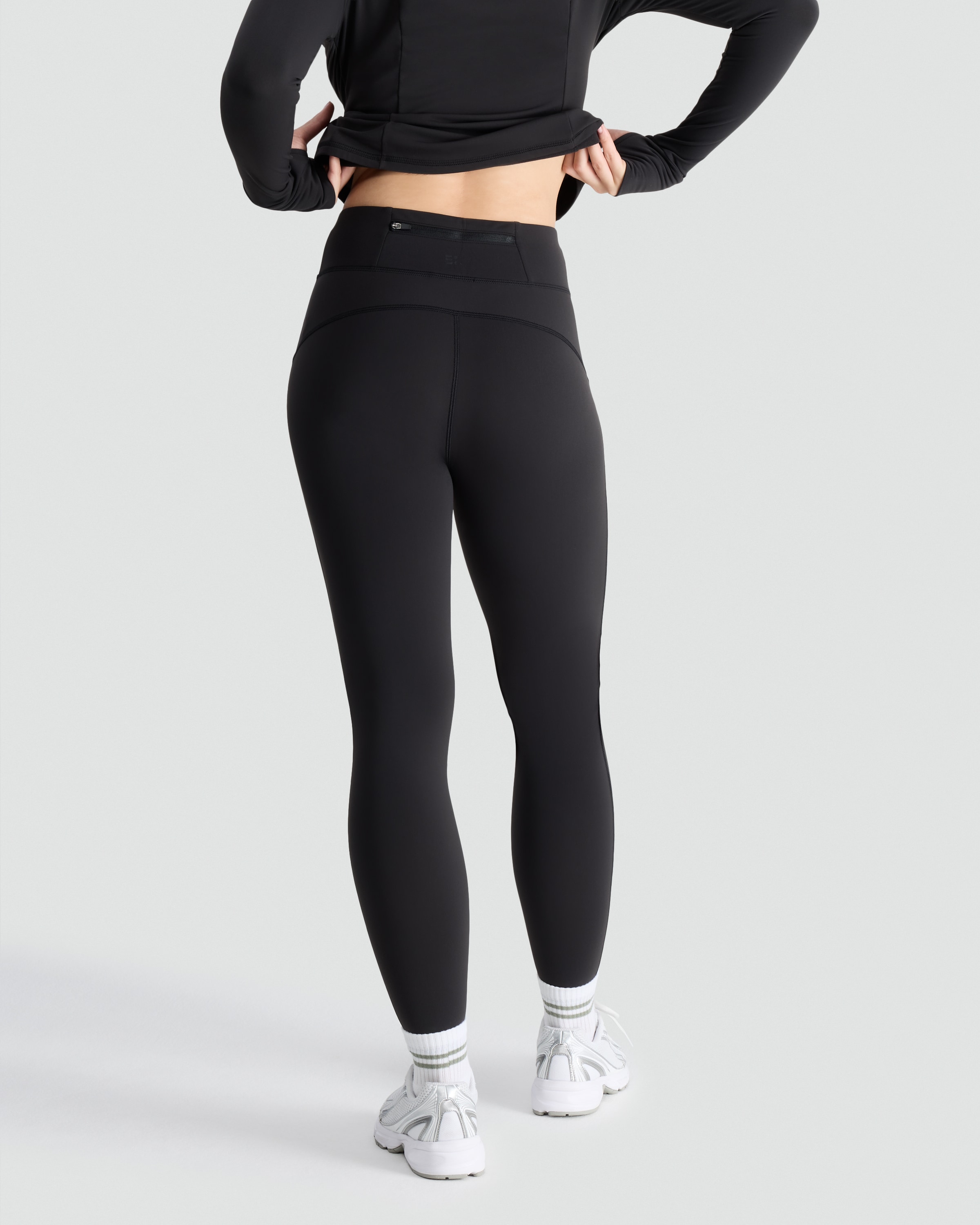 F&F Active Thermal Leggings in Black thumbnail 3