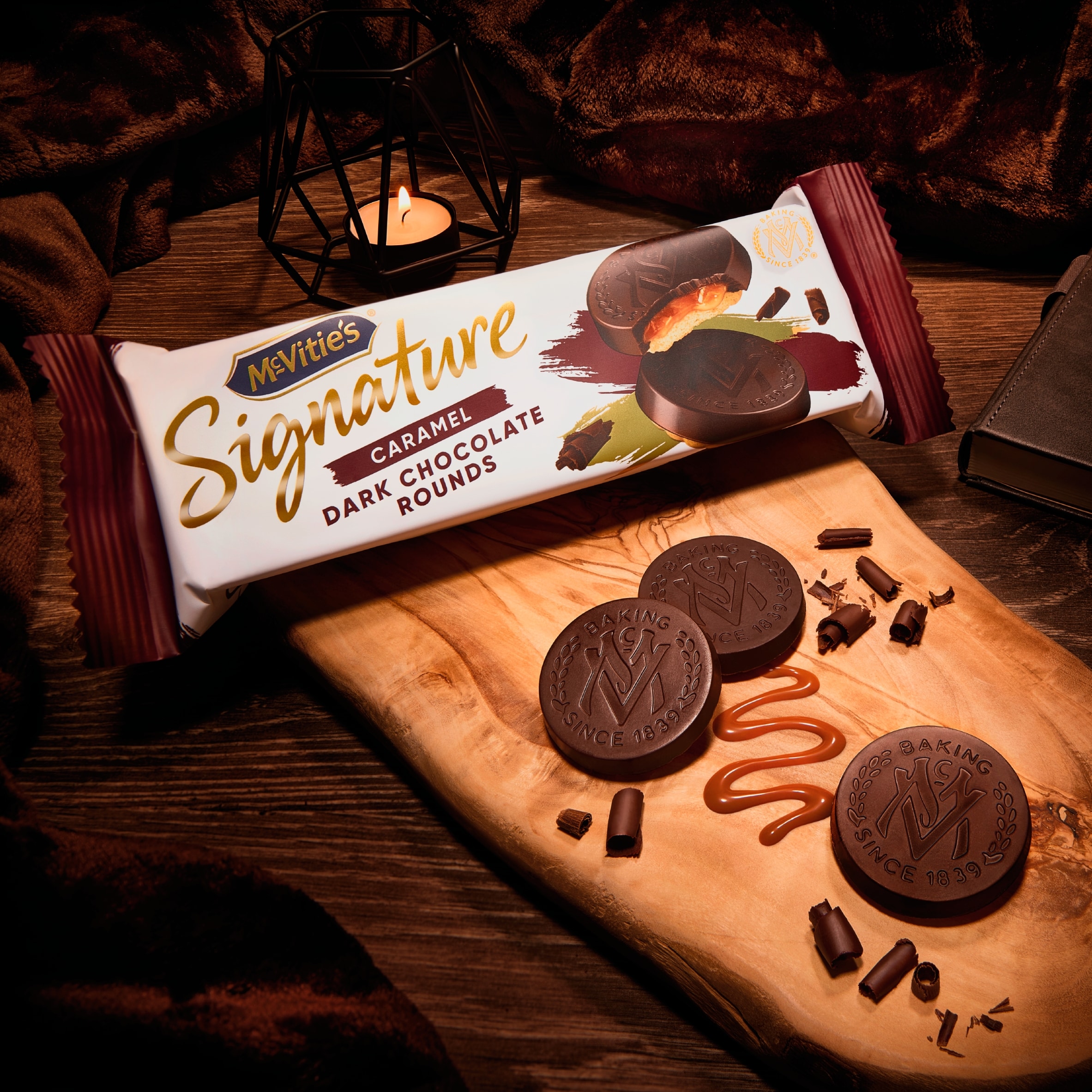 McVitie's Signature Dark Chocolate Rounds Biscuits 109g thumbnail 2