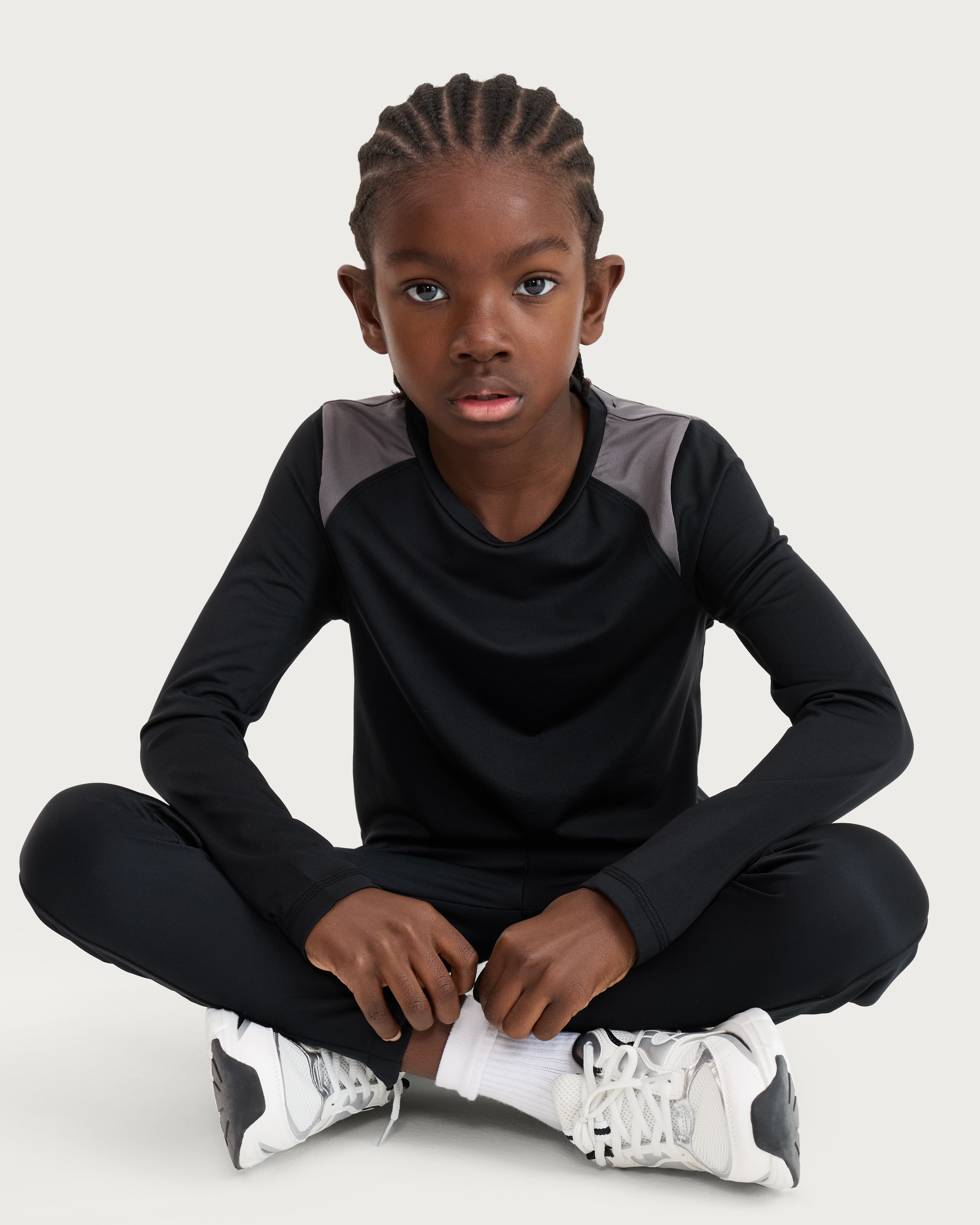 F&F Active Boys ULTRAMOVE Long Sleeved Panelled Top in Black thumbnail 2