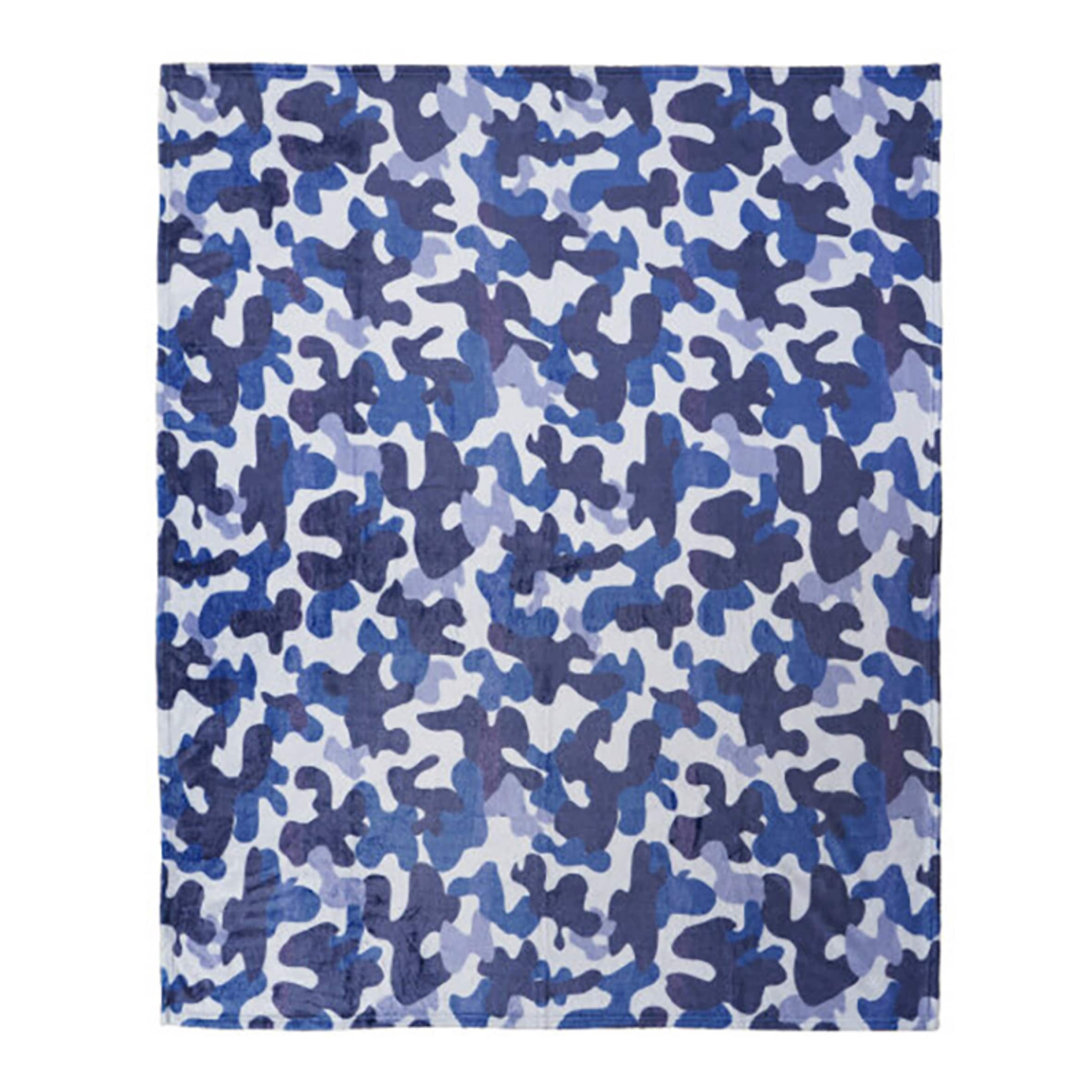 F&F Home Kids Camo Fleece Blanket thumbnail 2