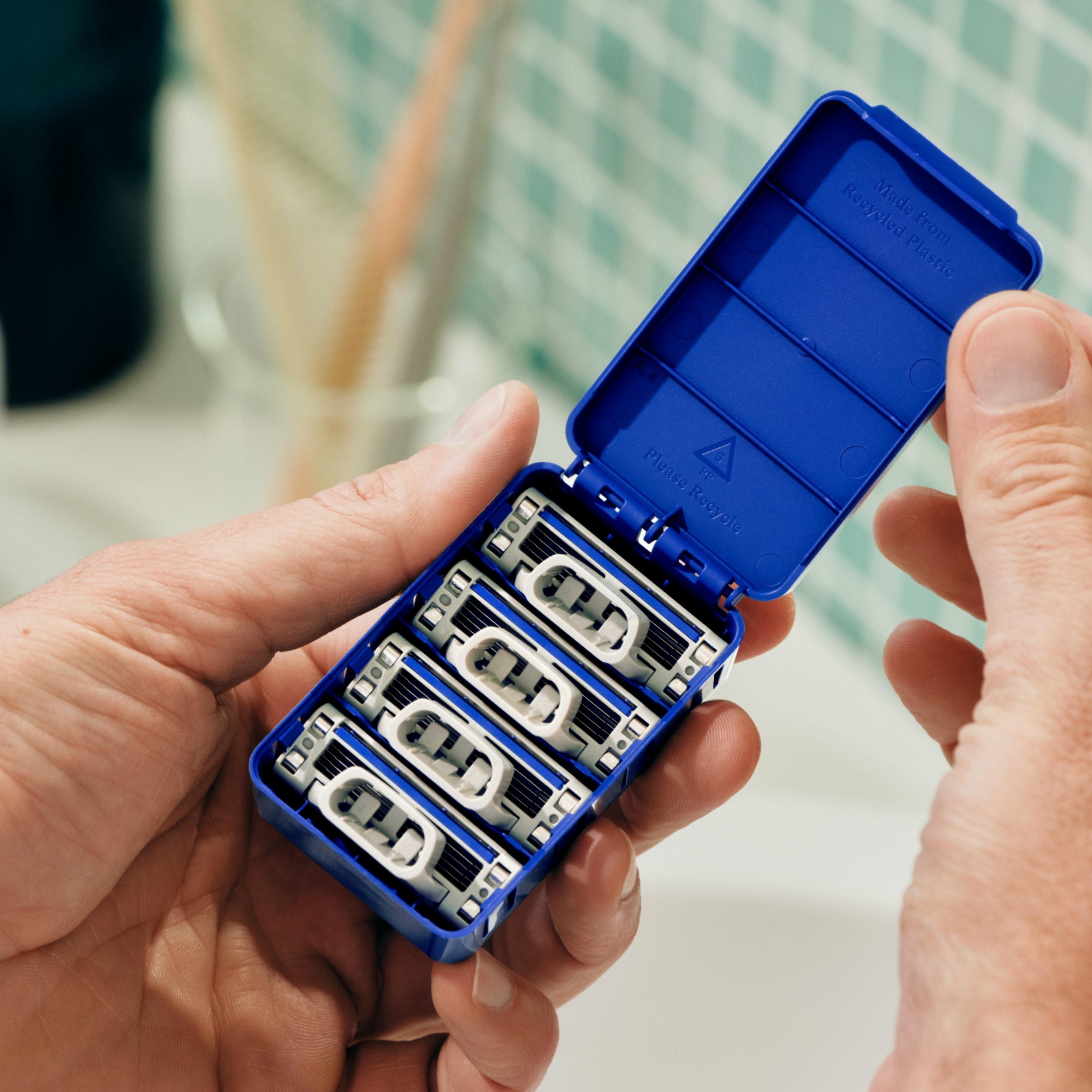 Harry's Plus Razor 5 Blade Cartridges 4s thumbnail 4