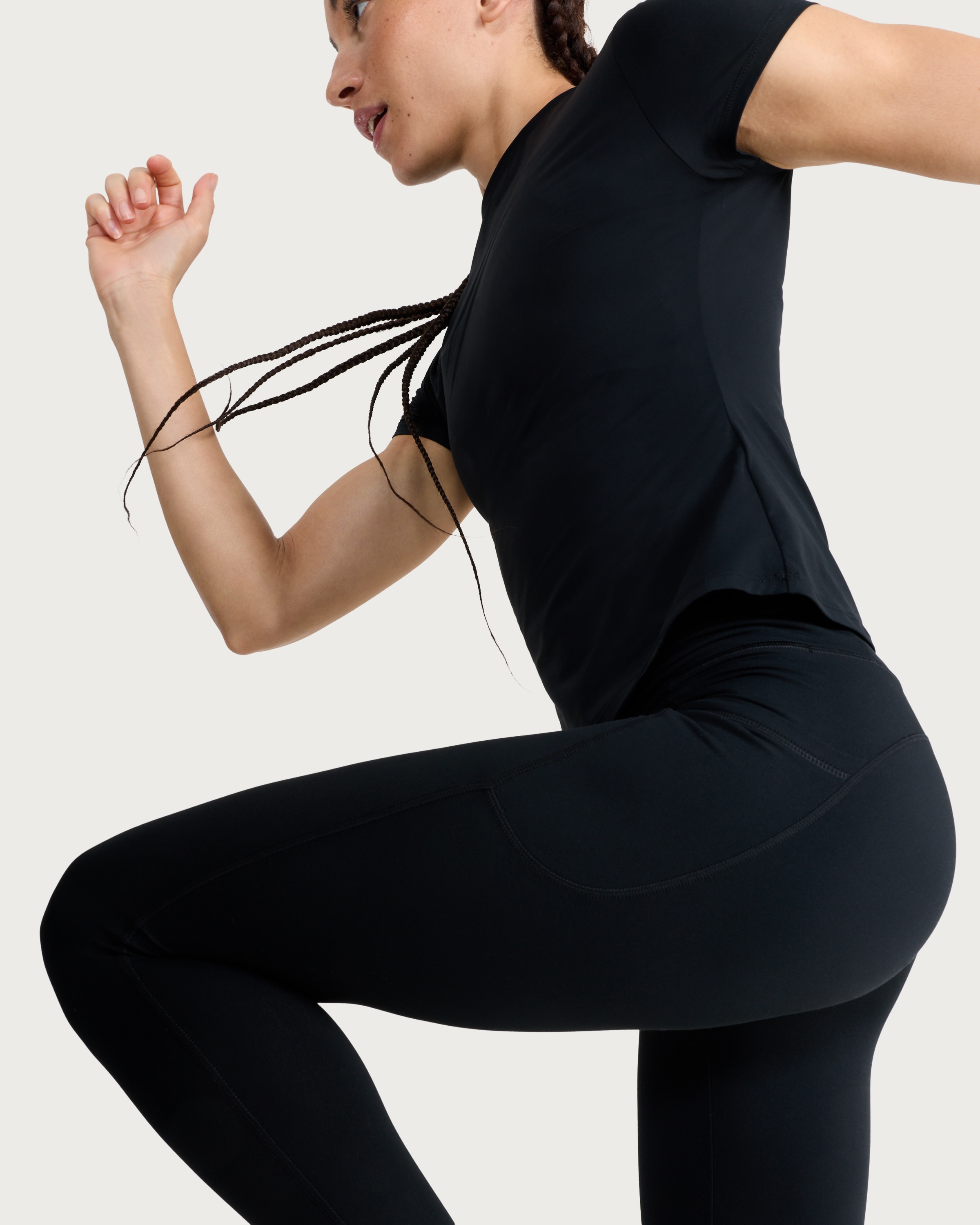 F&F Active ULTRAMOVE Short Sleeved T-Shirt in Black thumbnail 2