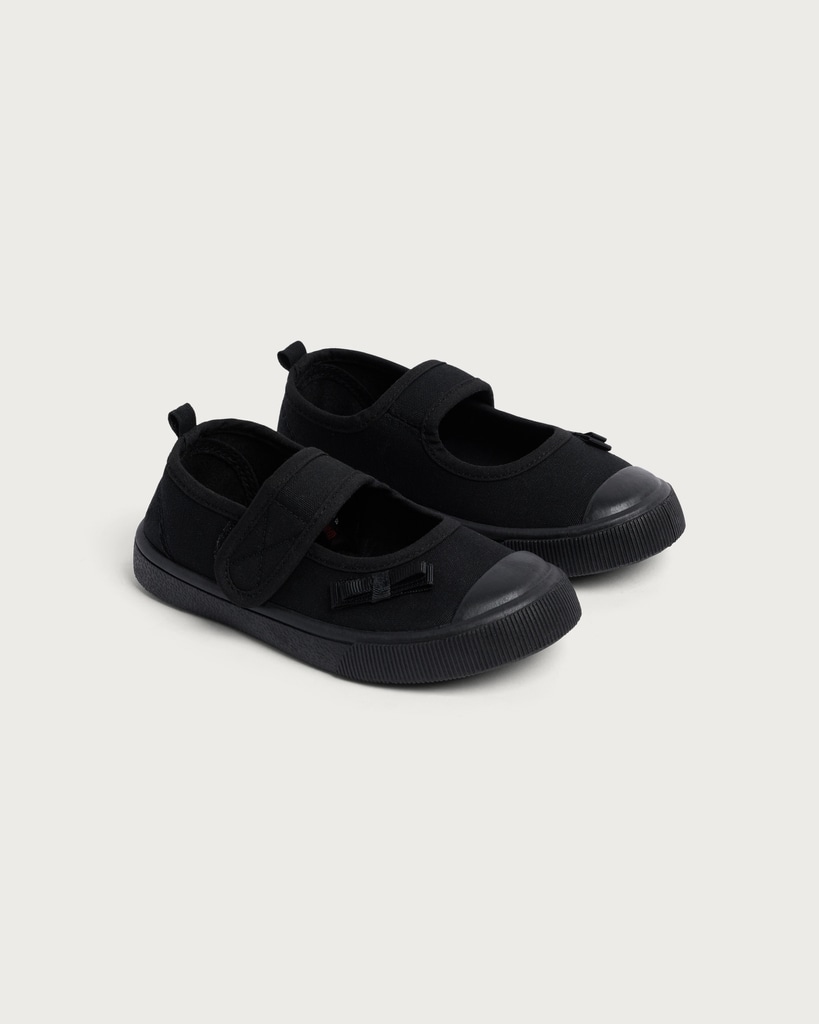 F&F School Girls Bow Detail Mary Jane Plimsolls in Black