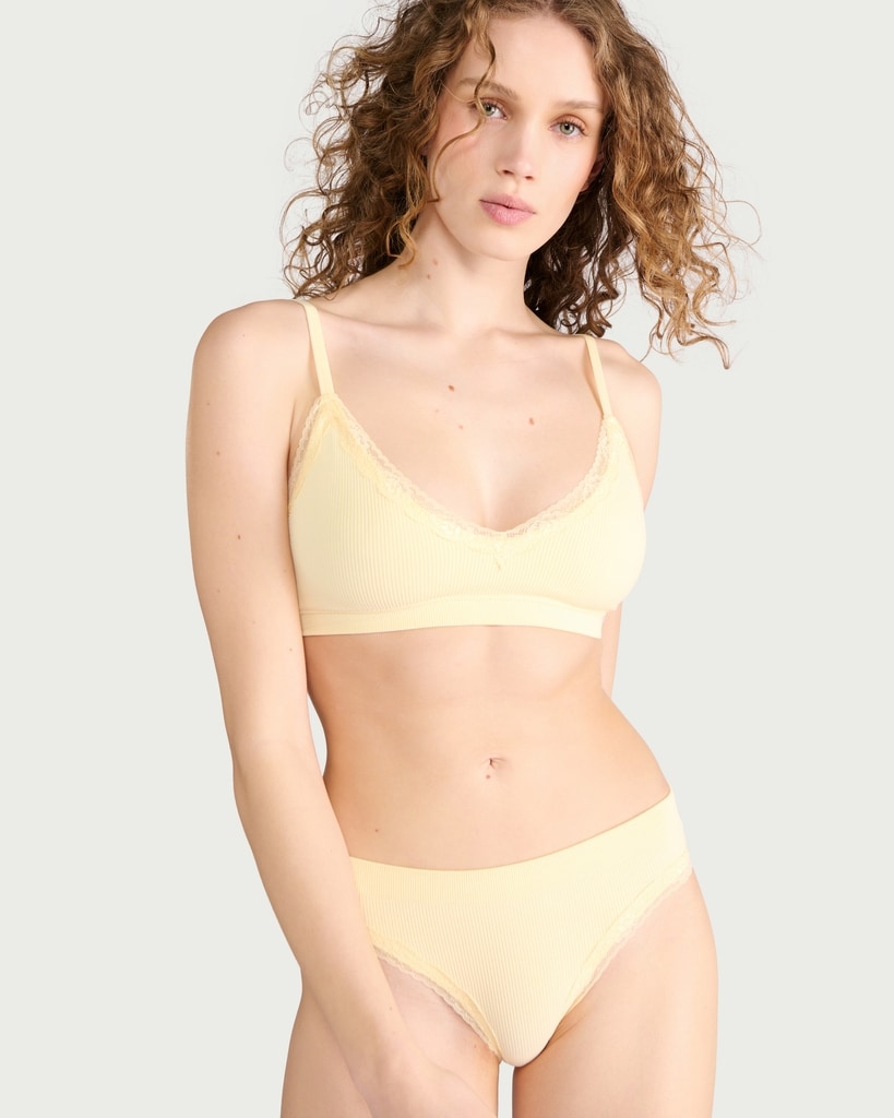 F&F 2-Pack Seamfree Lace Trim Contour Crop Tops in Multi thumbnail 2