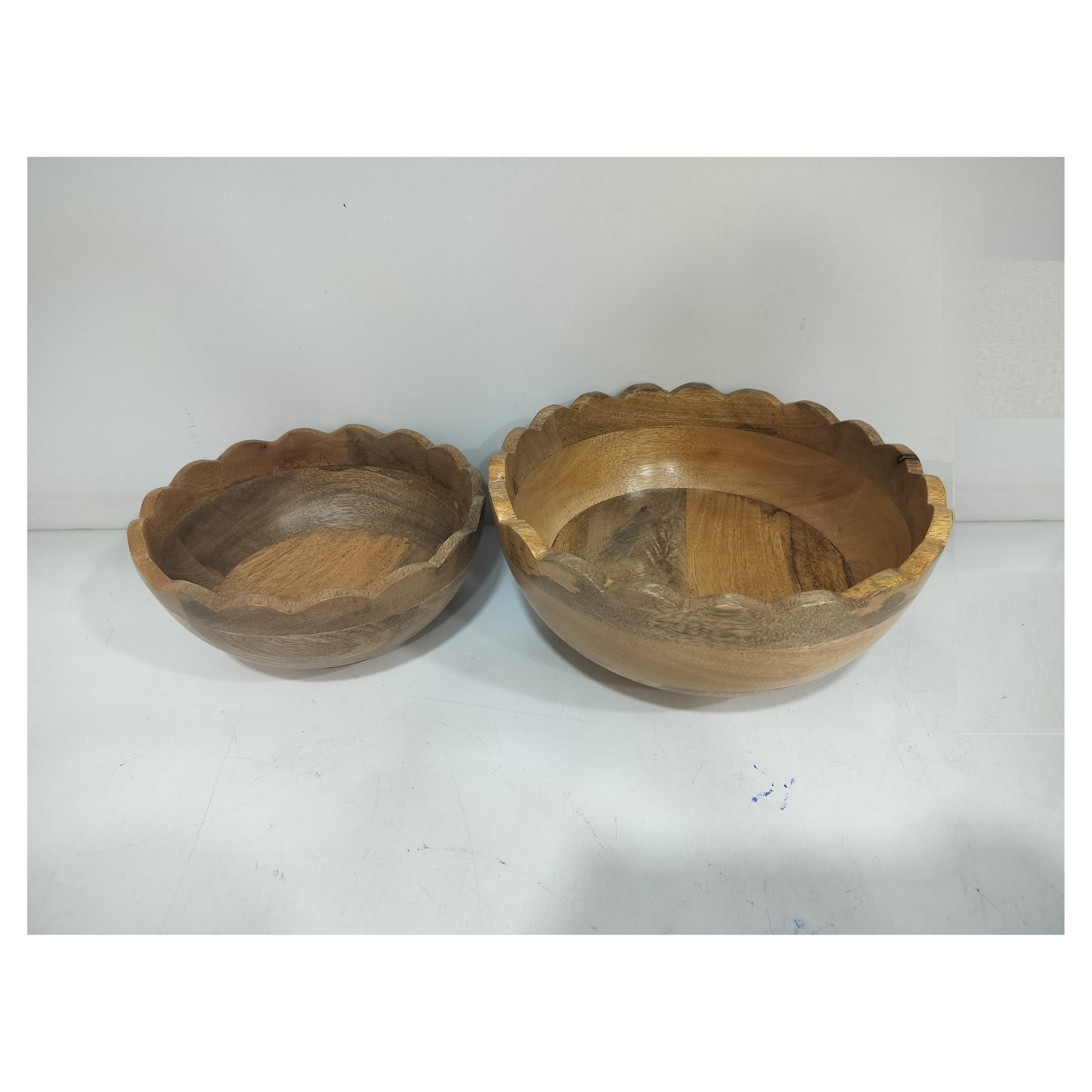 F&F Home Wooden 2 Pack Scalloped Edge Serving Bowls