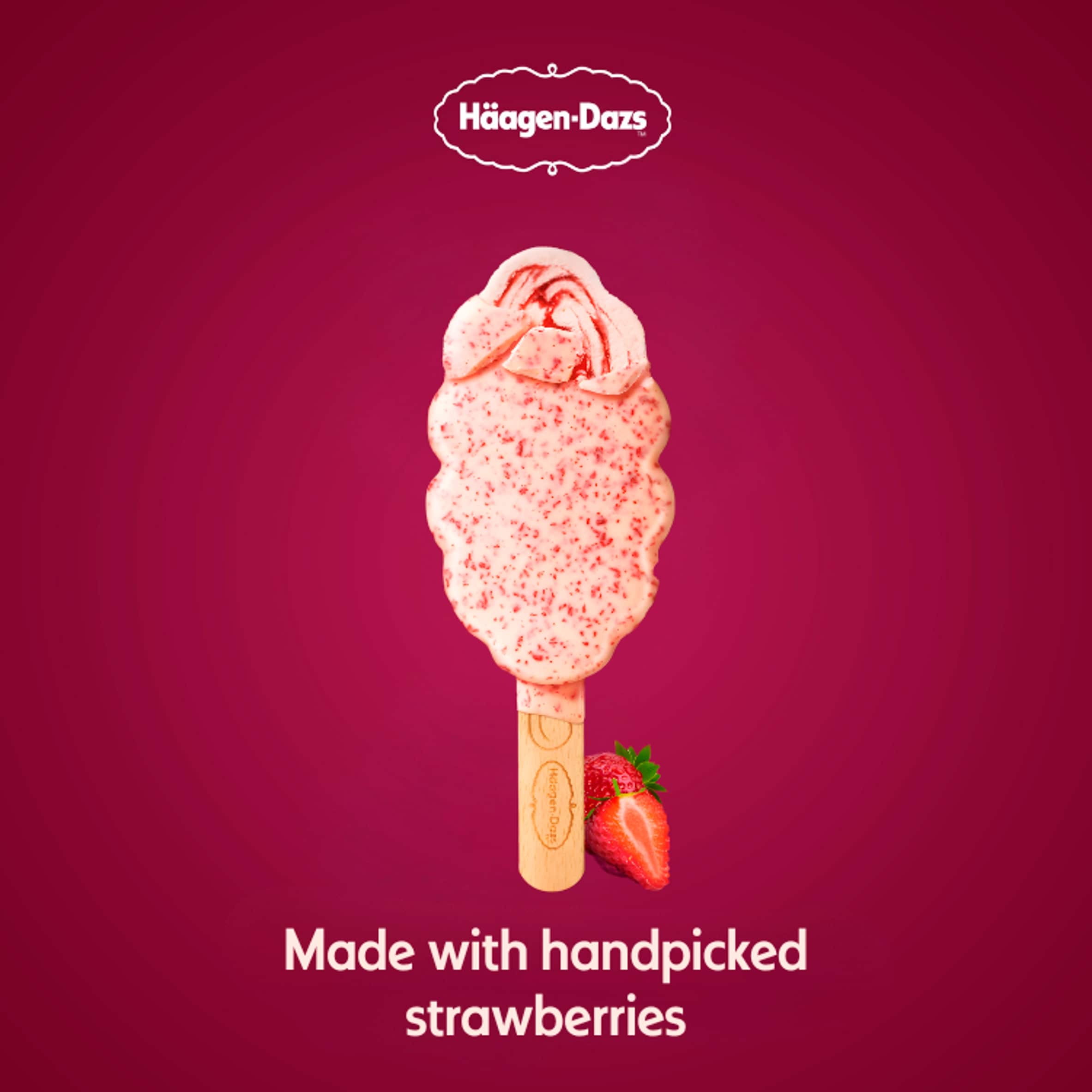 Haagen-Dazs Creamy Strawberry Ice Cream Stick Bar 3x80ml thumbnail 2