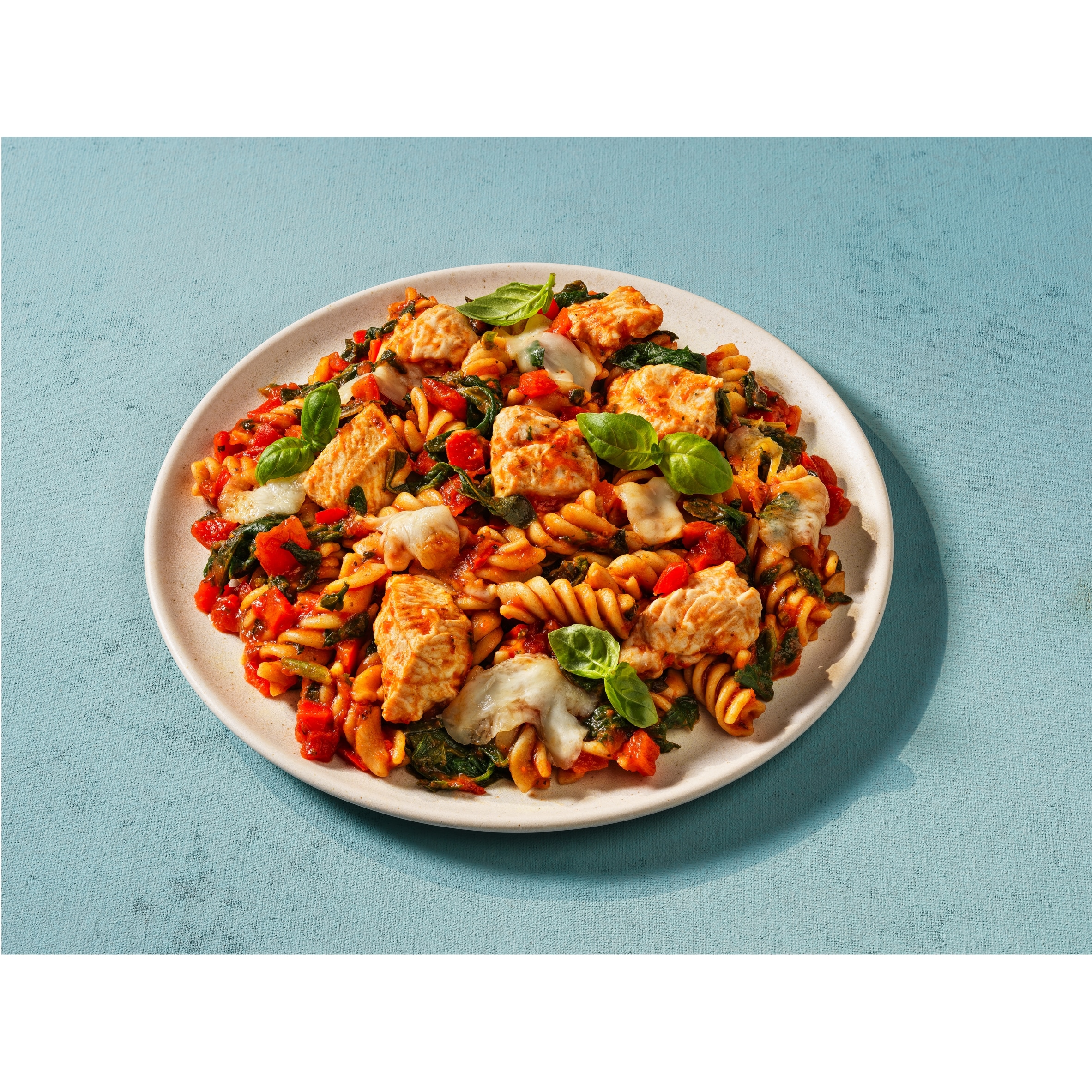 Tesco High Protein Chicken, Tomato & Mozzarella Pasta 400g thumbnail 2