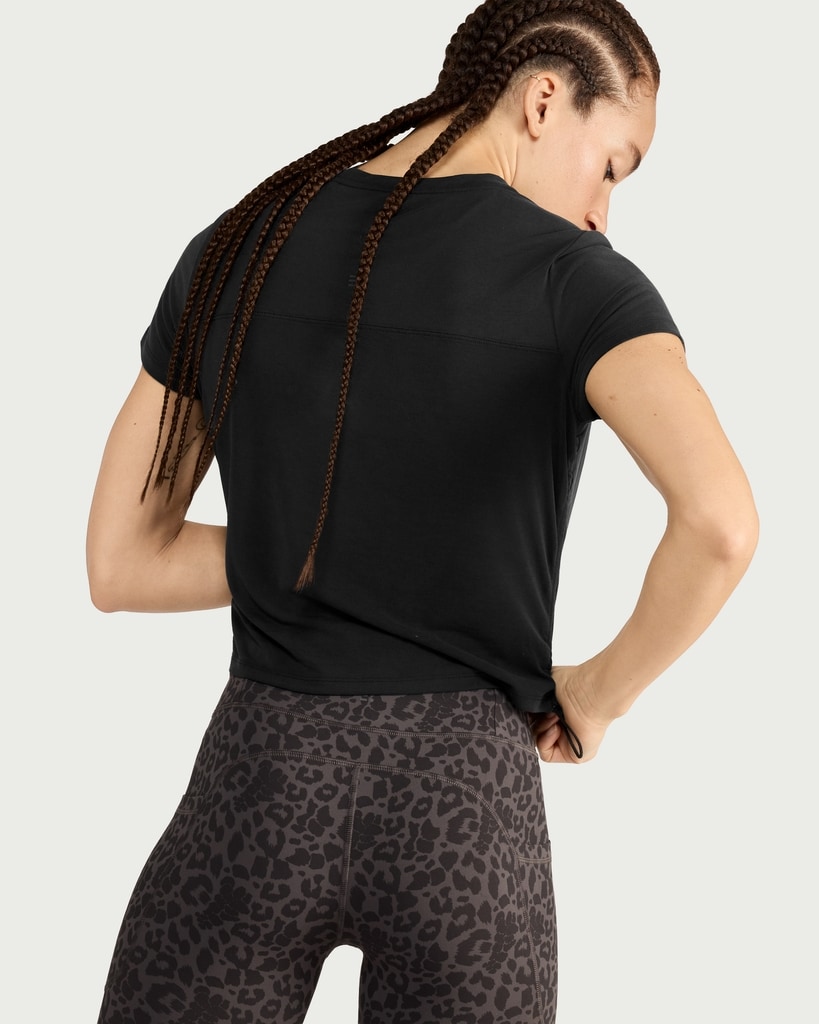 F&F Active EVERYHOUR Ruched Side T-Shirt in Black thumbnail 3