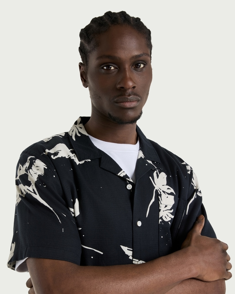 F&F Edit Cotton Rich Floral Print Short Sleeved Shirt in Multi Black
