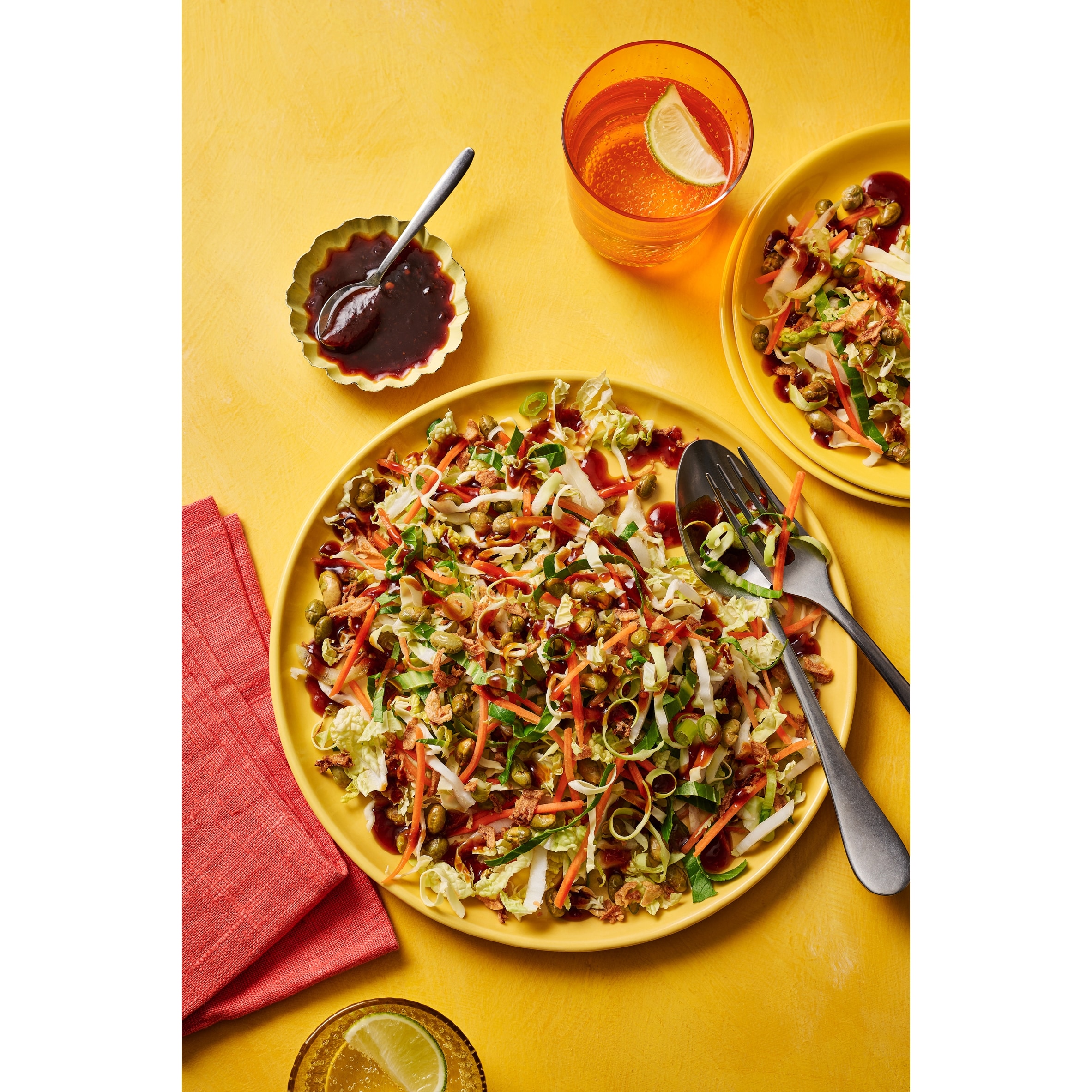 Tesco Chopped Asian Inspired Salad Kit 295g thumbnail 2