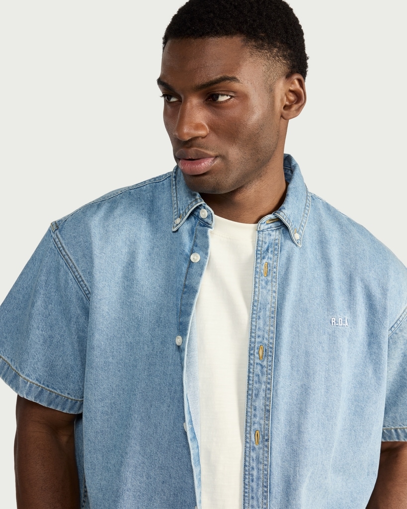 RDA Button Up Pure Cotton Short Sleeved Shirt in Blue thumbnail 2