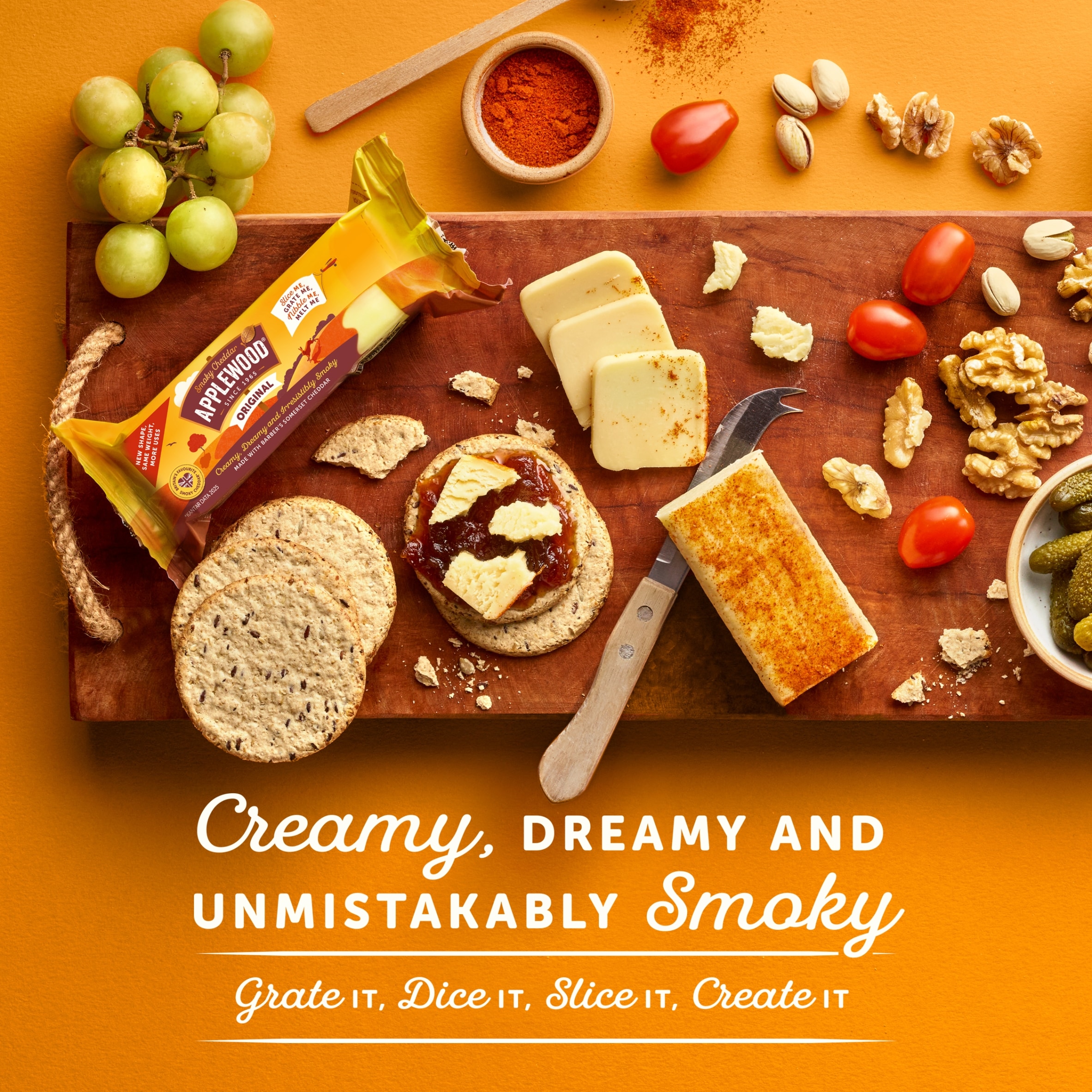Applewood Original Smoky Cheddar Cheese Bar 185g thumbnail 3