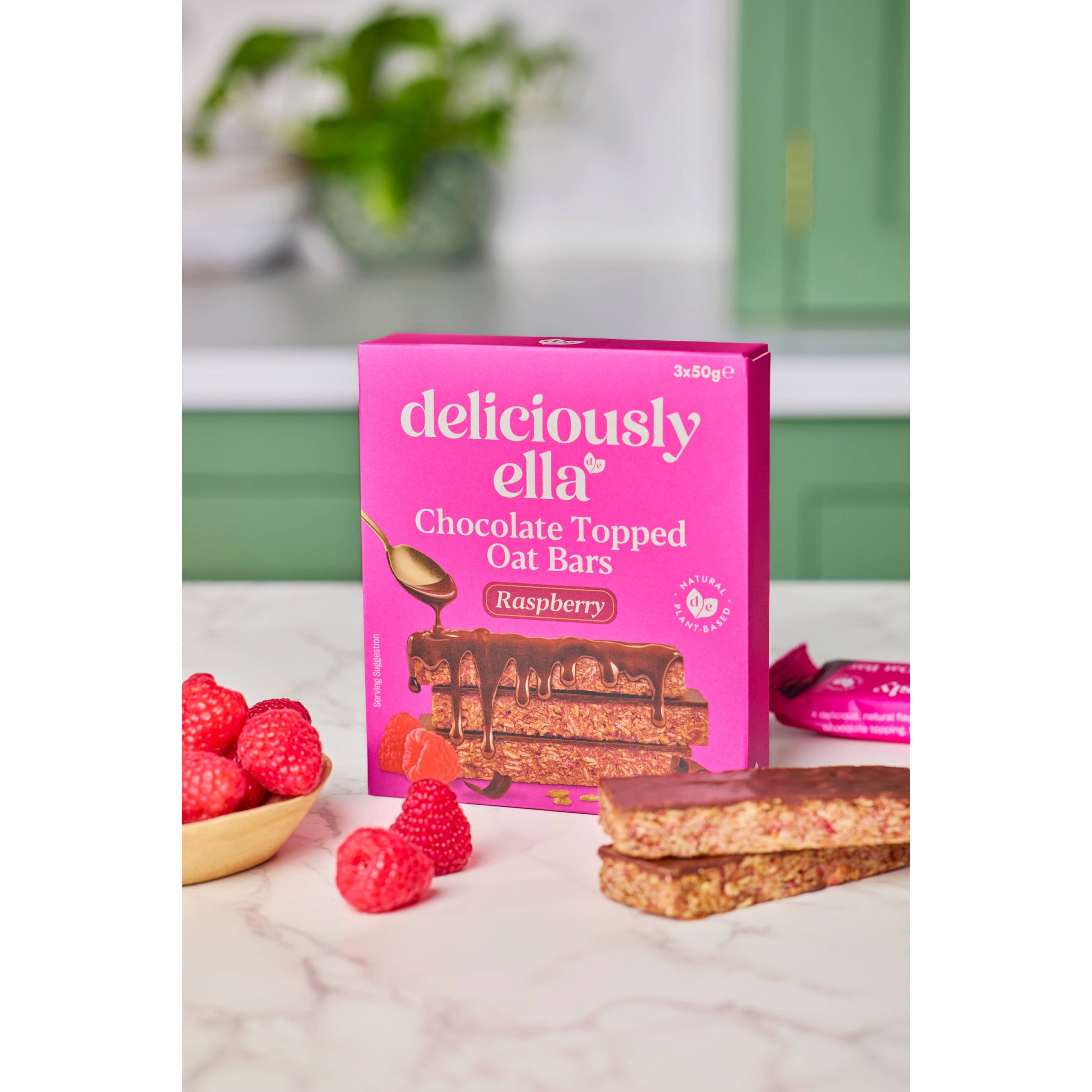 Deliciously Ella Chocolate Topped Raspberry Oat Bars 3 x 50g thumbnail 3